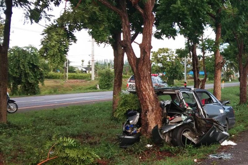 Car, crash, killed, Thailand, accident