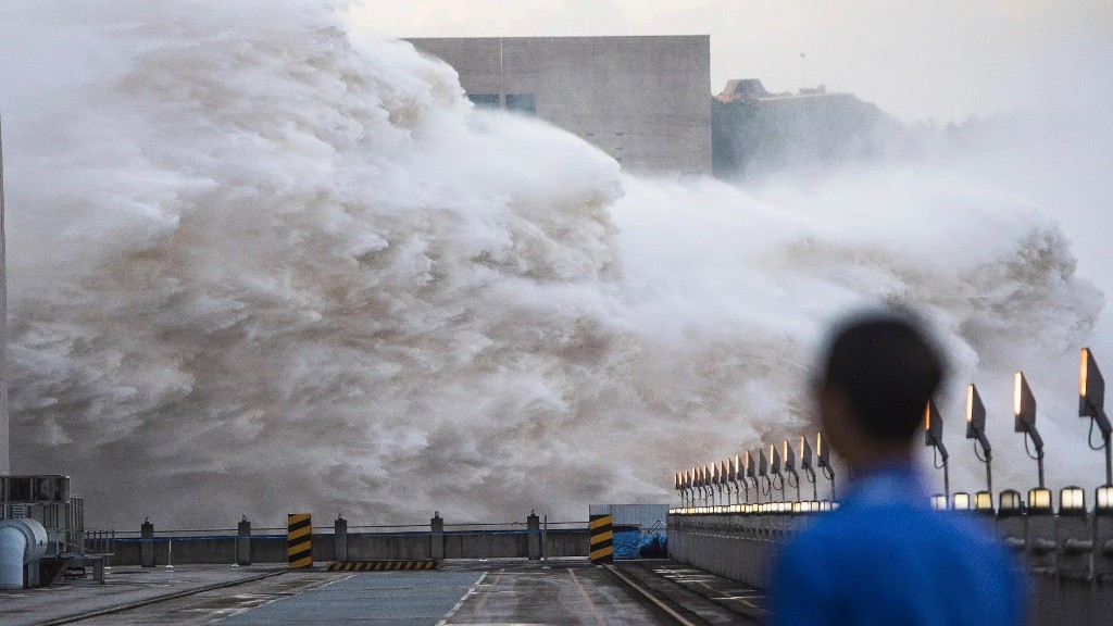 three gorges dam, china, monsoon rains