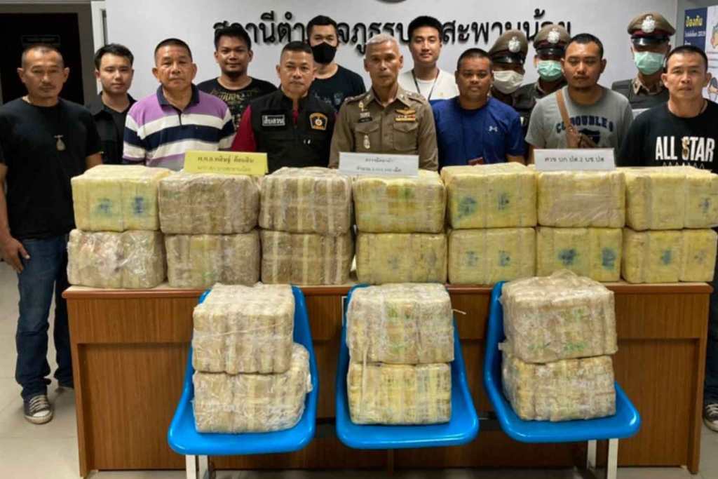methamphetamine pills, police, thailand