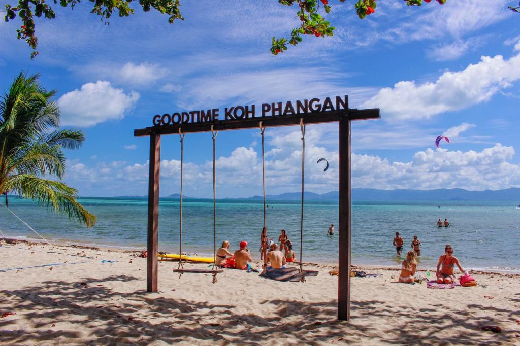 Island of Koh Phangan Voted 'Third Best' Island in Asia