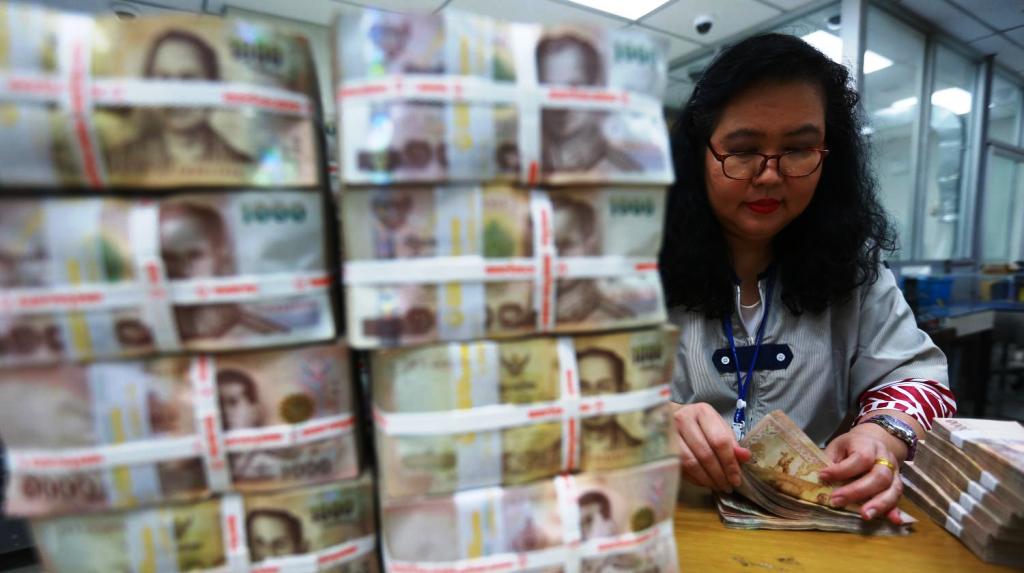 Bank of Thailand Intervenes to Curb Thai Baht's Swift Appreciation