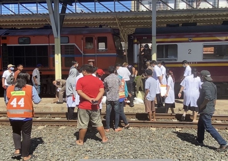 People Horrified after Thai Monk Steps into the Path of Train