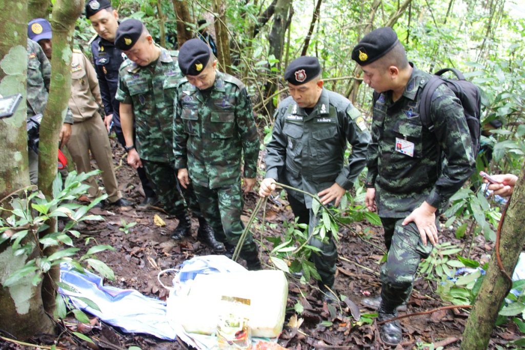 Meth, Soldiers Kill Drug Runners in Mae Fa Luang District of Chiang Rai