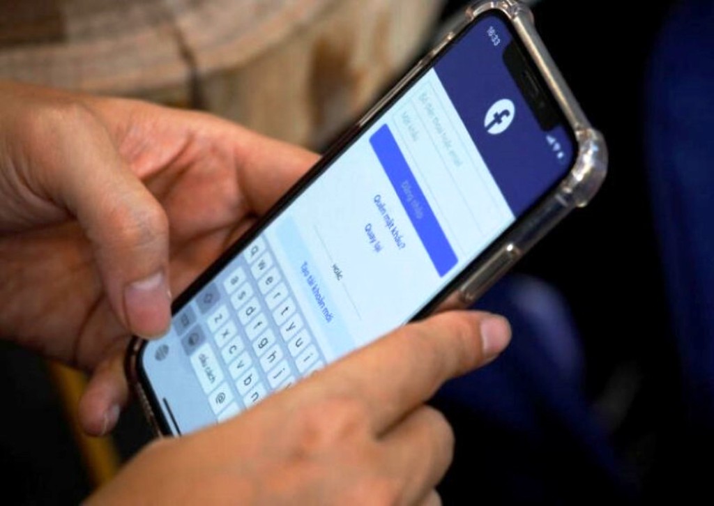 Vietnam Threatens To Shut Down Facebook Over Censorship 156 Vietnam Threatens to Shut Down Facebook Over Censorship
