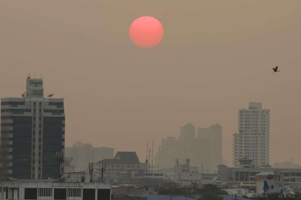 Bangkok Residents Warned to Brace for Hazardous PM2.5 Dust Levels