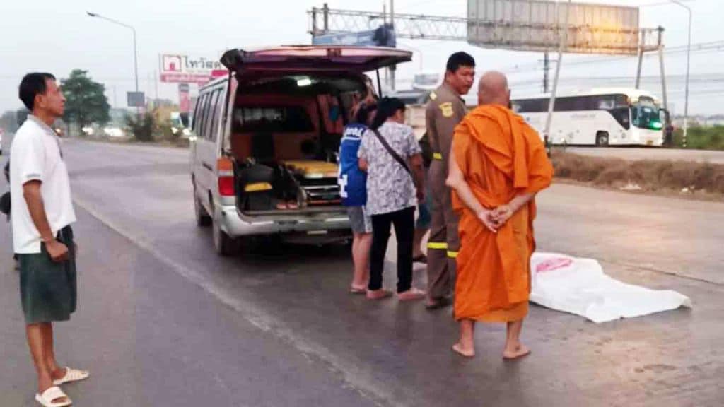 Buddhist Monk Struck and Killed at Road Crossing in Central Thailand