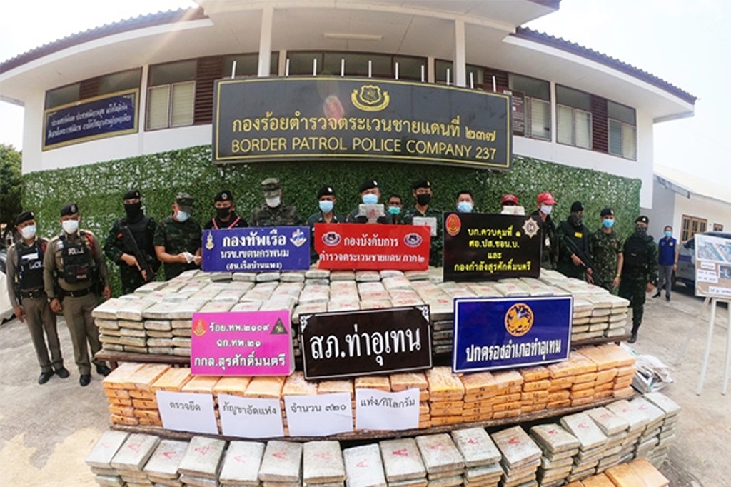 border, Police Seize 1420 Kilograms of Marijuana in Northeastern Thailand