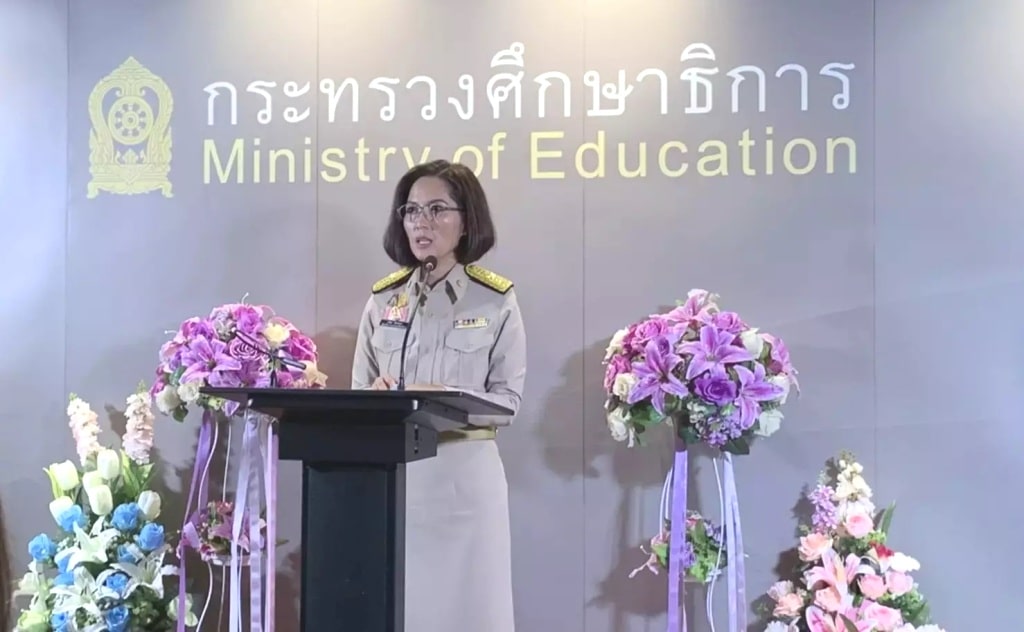 Thailand,Education Minister, Bullying Teachers, school, students