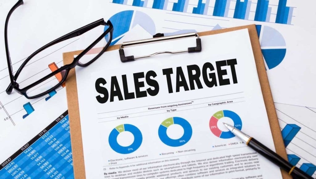 Top 6 Proven Tips to Help You Hit Your Sales Targets in 2021