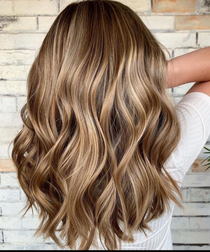 Hottest Hairstyle Ideas for Women with Light Brown Hair