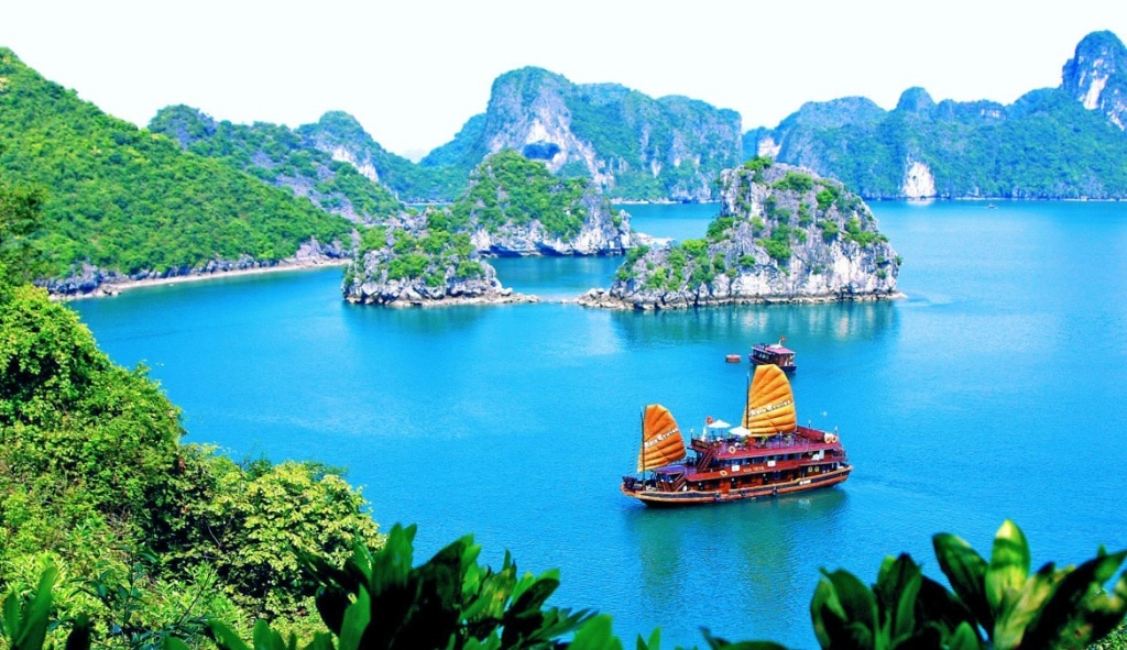 tours vietnam and thailand