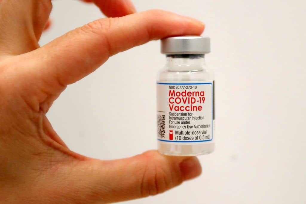 Thai Private Hospitals to Charge 3000 Baht Moderna Covid-19 Vaccine