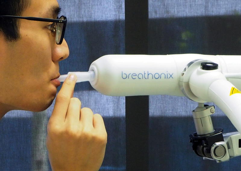 Singapore to Use Covid-19 Breathalyzer Test Created by Breathonix