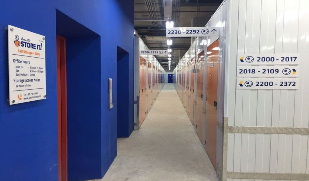 Renting Storage near Rama 9