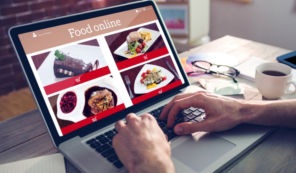 The Benefits Of Online Food Delivery To Customers - News