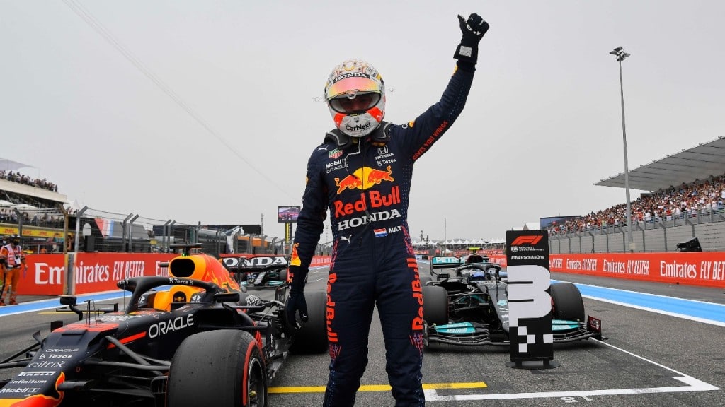 Red Bulls Verstappen Beats Hamilton at French F1 Grand Prix