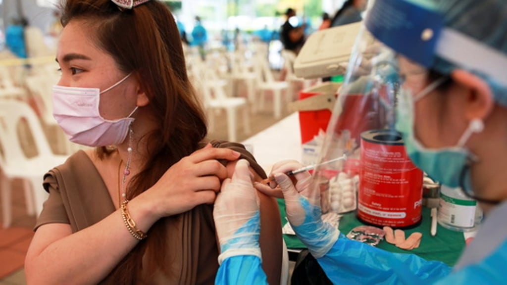 Thai Government Seeks 25 Million Doses of Pfizer, Janssen Vaccines