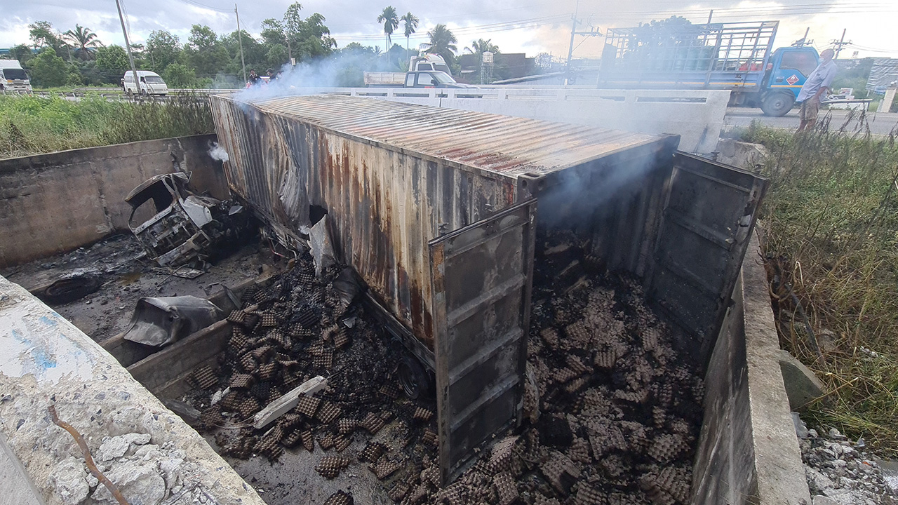 Freight Truck Plunges of Bridge and Explodes in Southern Thailand