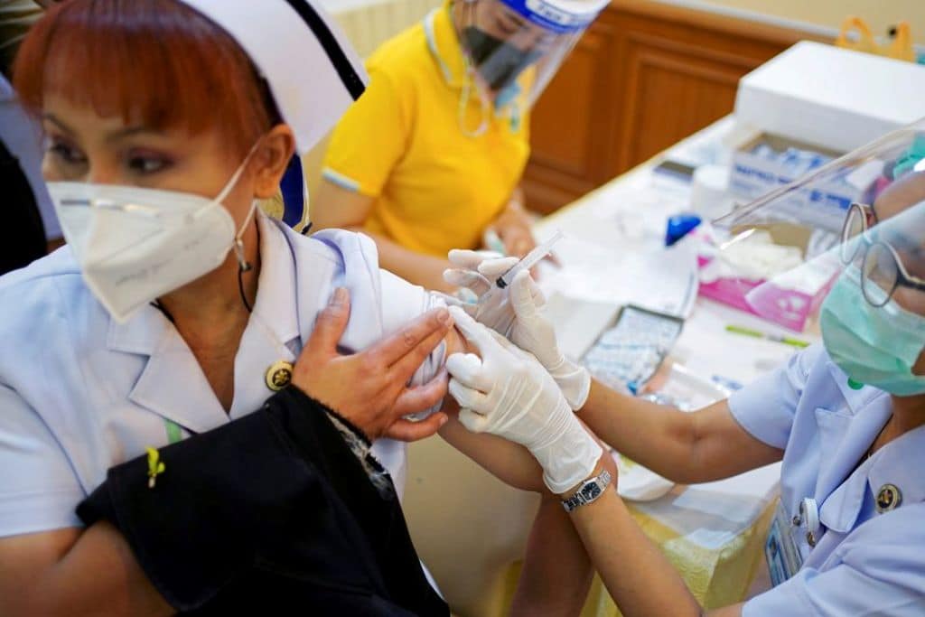 Serious Doubts Over Sinovac Vaccine Raised after Nurses Death