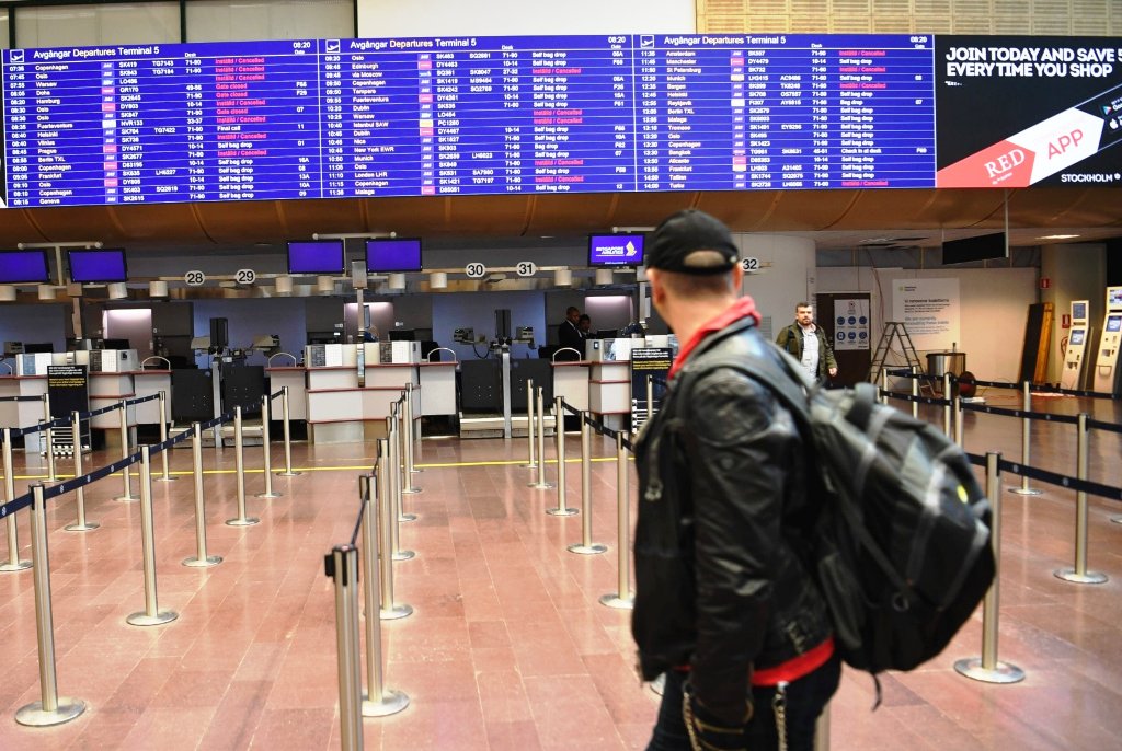 Omicron Variant Causes Thousands Of Flights To Be Cancelled 156 Omicron Variant Causes Thousands of Flights to Be Cancelled
