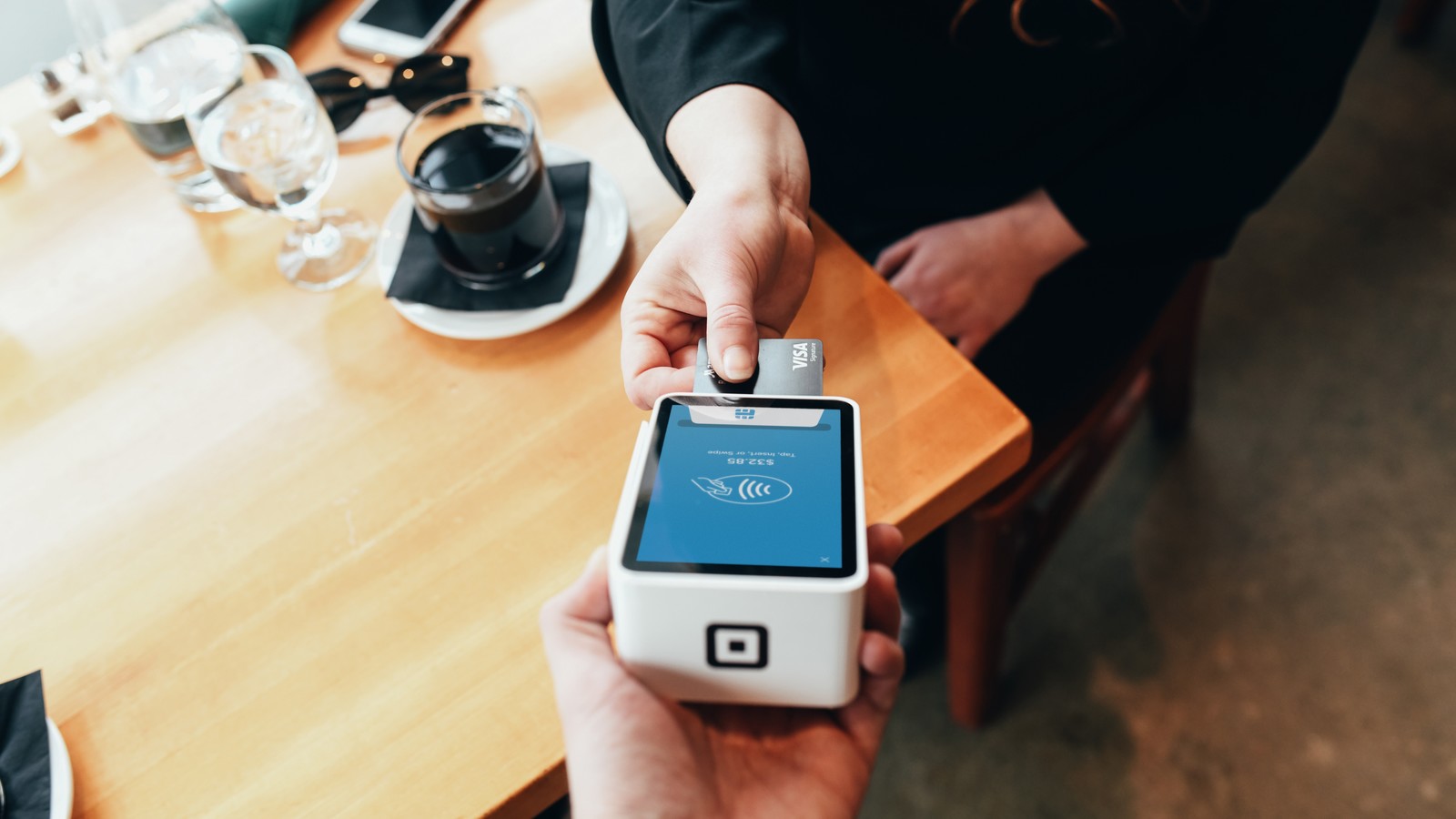 8 best card machines for small businesses | Informi