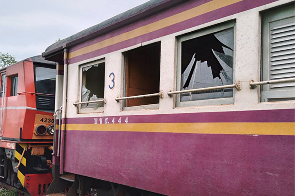 Southern Insurgents Condemned for Bombing Passenger Train