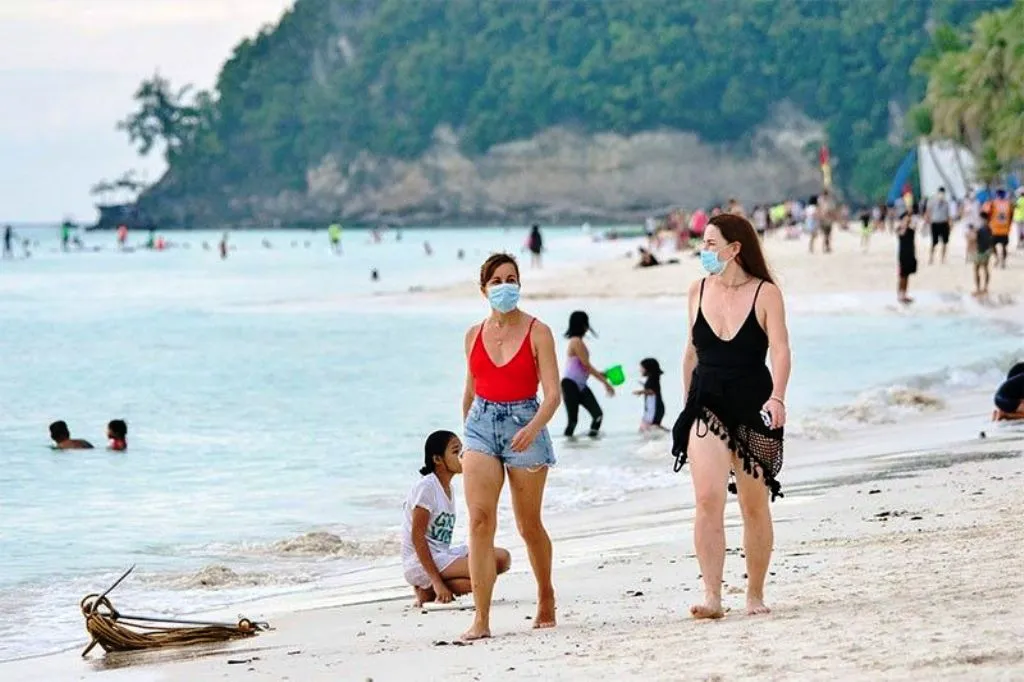 Philippines Opens to Vaccinated Tourists on February 10th