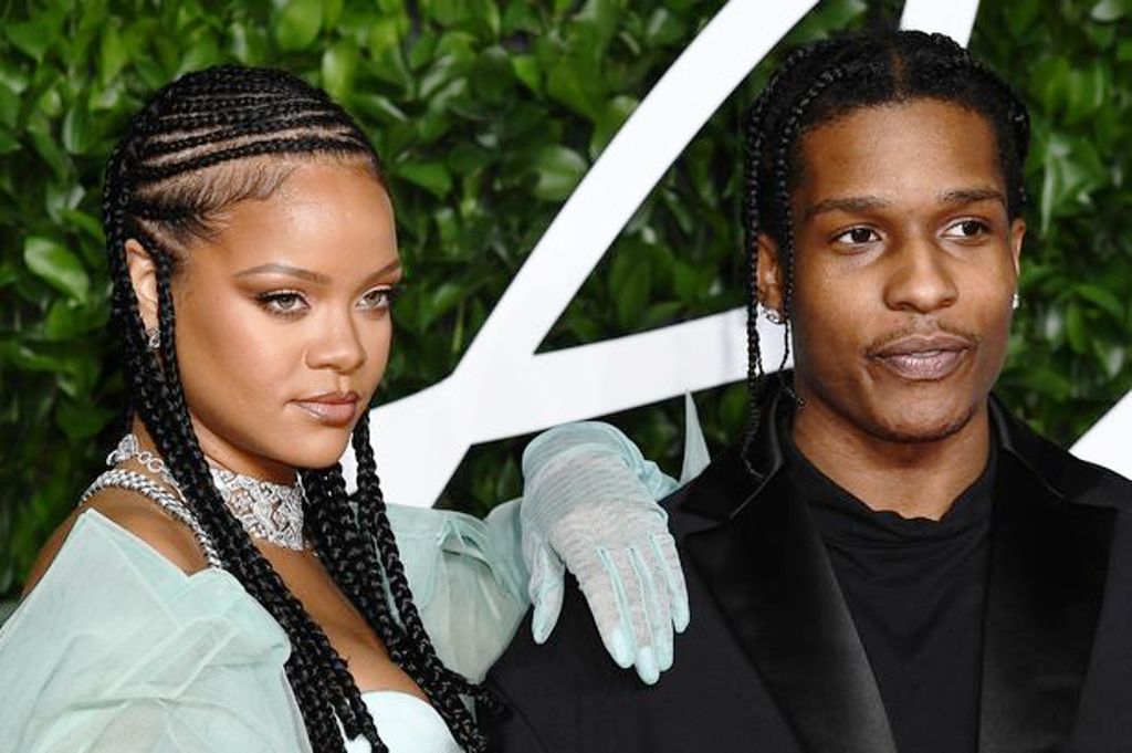 Rihanna Is Pregnant With Her First Baby With ASAP Rocky