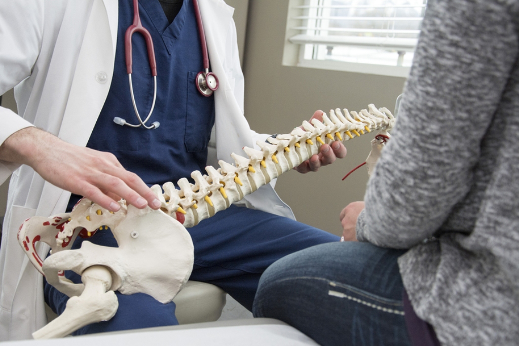 Top 4 Services Offered by Chiropractors & Functional Medicine Doctors