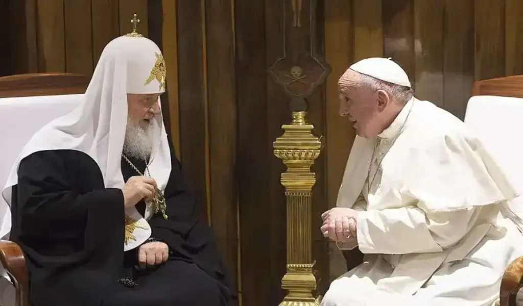 Russia's Patriarch Kirill Discusses Ukraine Conflict With Pope Francis