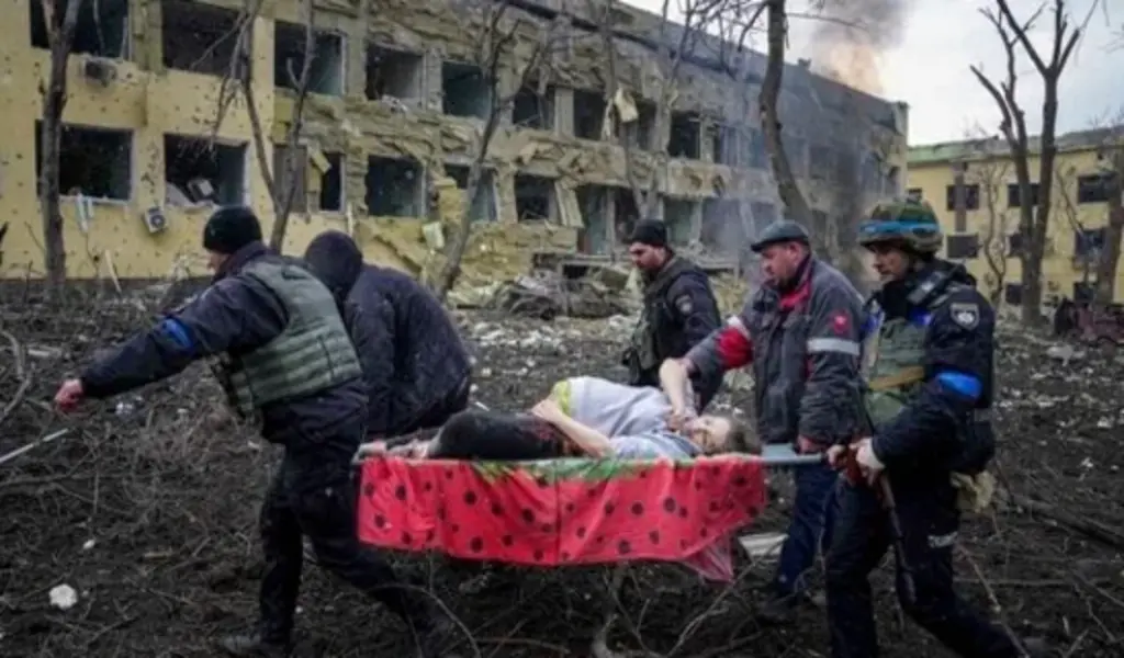 Ukraine Maternity Hospital Hit By An Airstrike, 17 Reported Hurt
