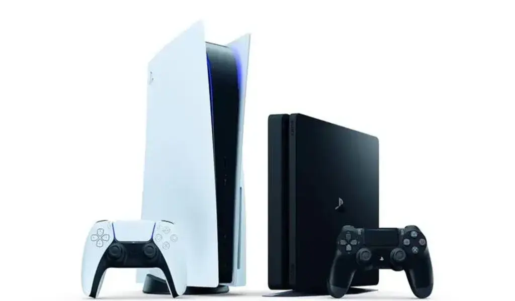 PS5 and PS4