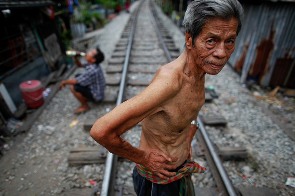 Elderly in Thailand Struggle to Support Themselves