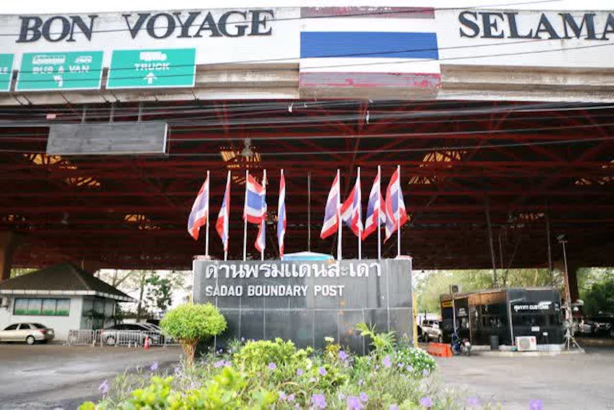 Thailand-Malaysia Land Border Checkpoints Reopen After 2 Years