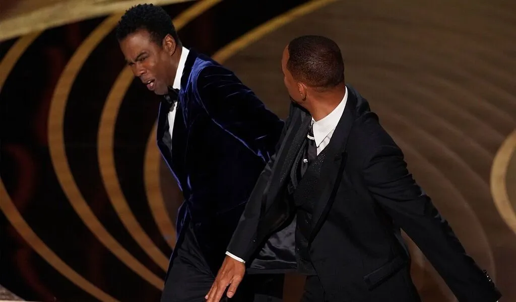 Will Smith Apologises To Chris Rock For Slapping Him At The Oscars 2022