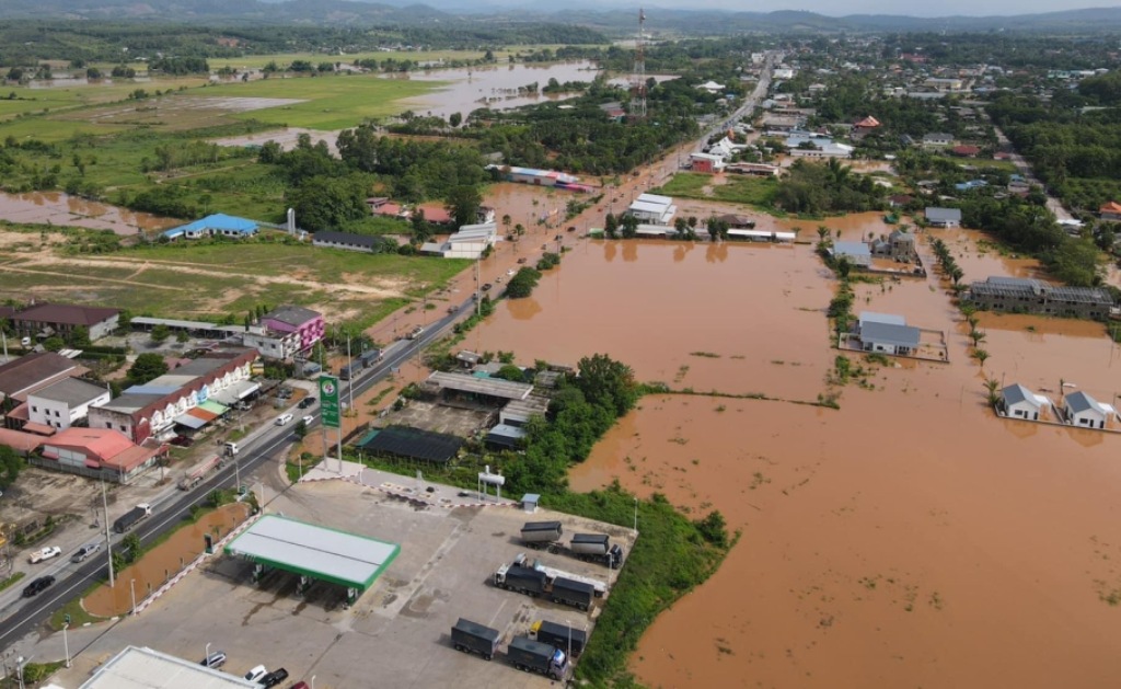 Heavy Flooding Causes Road Closures in Chiang Rai, Thailand