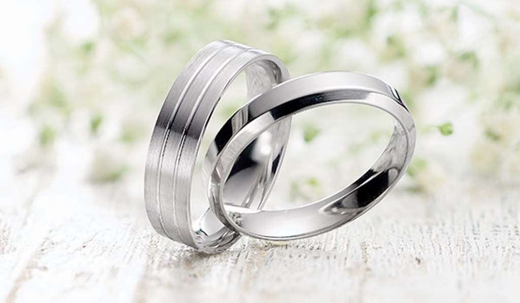 How to Clean and Take Care of your Palladium Wedding Band