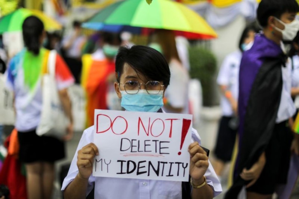 Thailand's Education Minister Fails Students Over Forced Haircuts