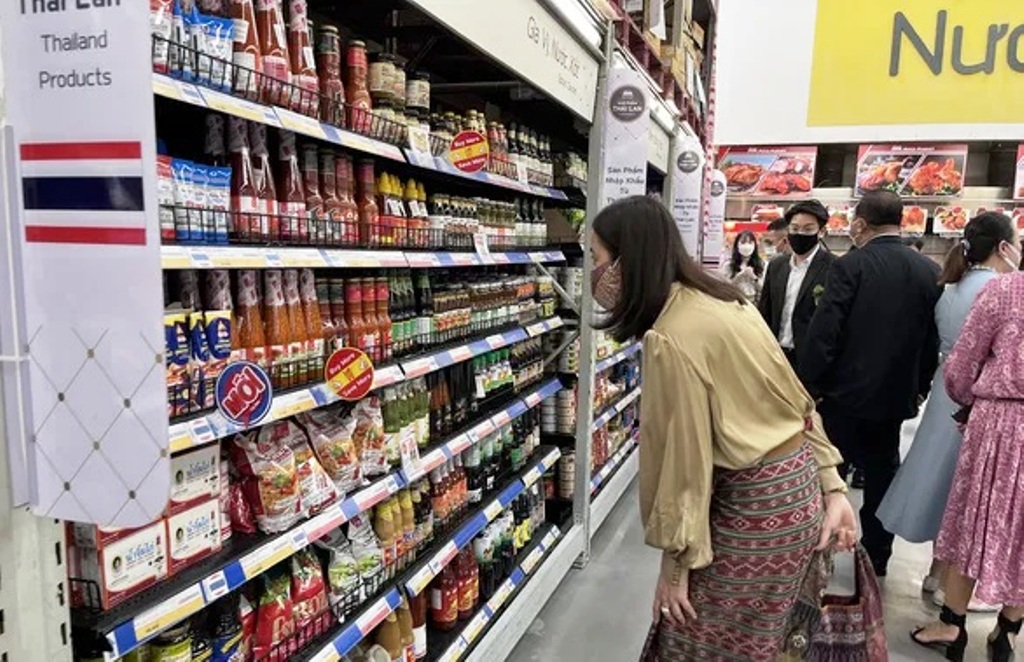 Thailand's Retail Inflation Predicted to Surpass 13-Year High
