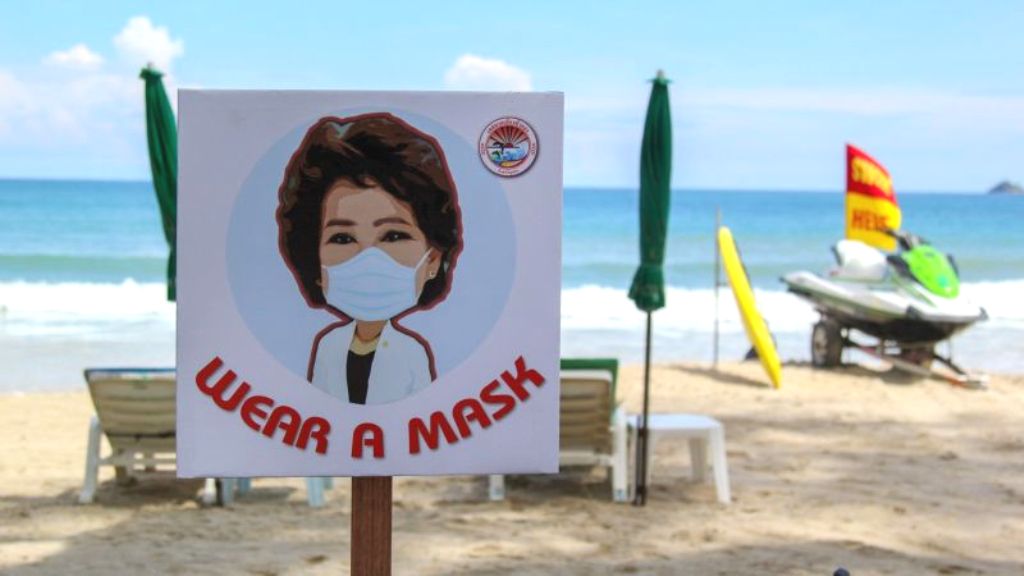 Tourists in Thailand Must Wear Face Masks