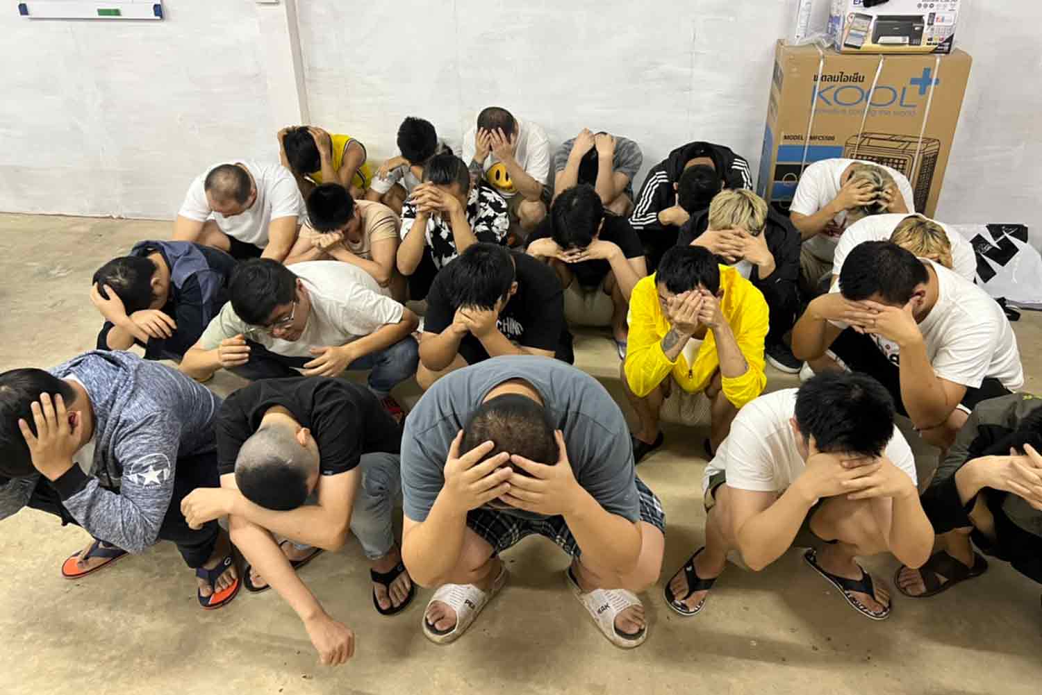 Police Arrest 20 Chinese Forex Scammers in Northern Thailand