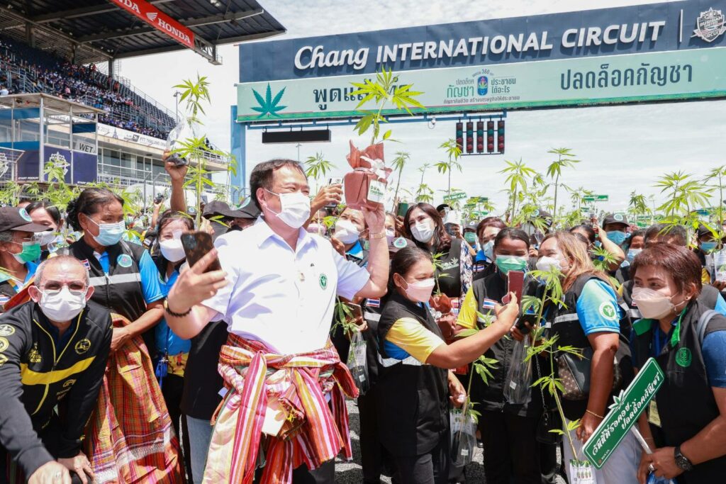 Thailand Opens One-Stop Cannabis Service Center