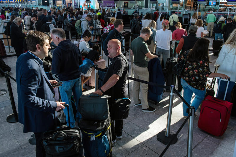 Airlines Strike in Europe and UK as Thailand Fully Reopens for Tourist