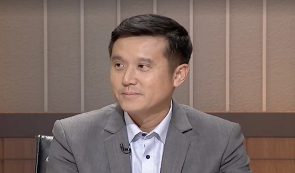 Don'T Post Crime Pics, Chaiwut Thanakamanusorn Warns 156 Don't Post Crime Pics, Chaiwut Thanakamanusorn Warns