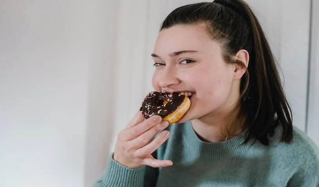 12 Tricks to Stop Cravings