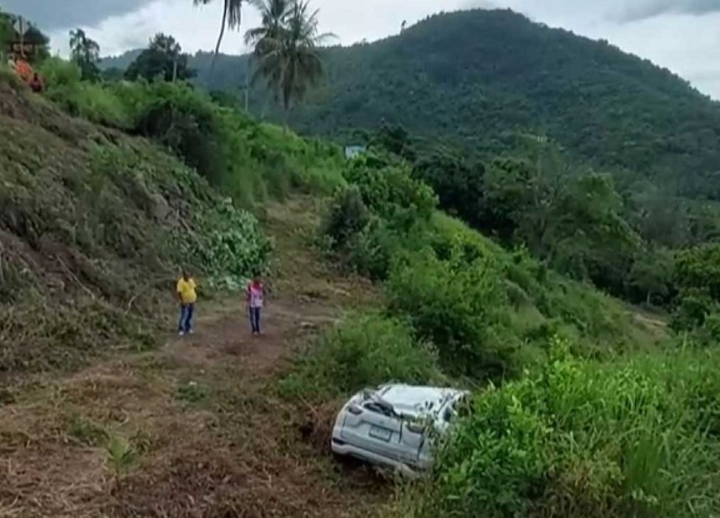 Norwegian Drives Car Off Cliff in Southern Thailand