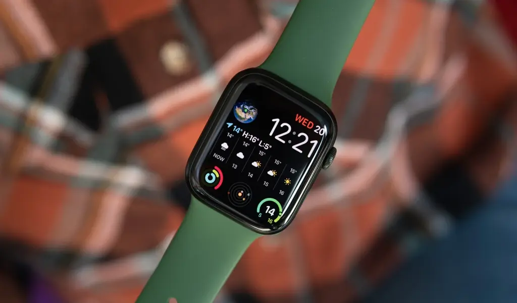 Apple Watch Series 7 Just Hit A Record Low Price On Amazon Prime Day - $115 Off
