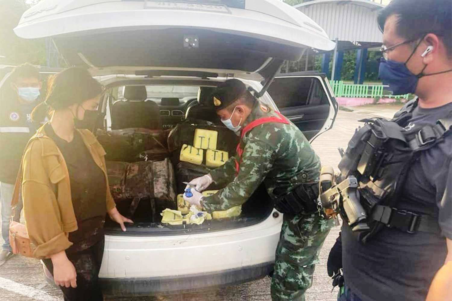 Chiang Rai Women Busted with 1 Million Meth Pills