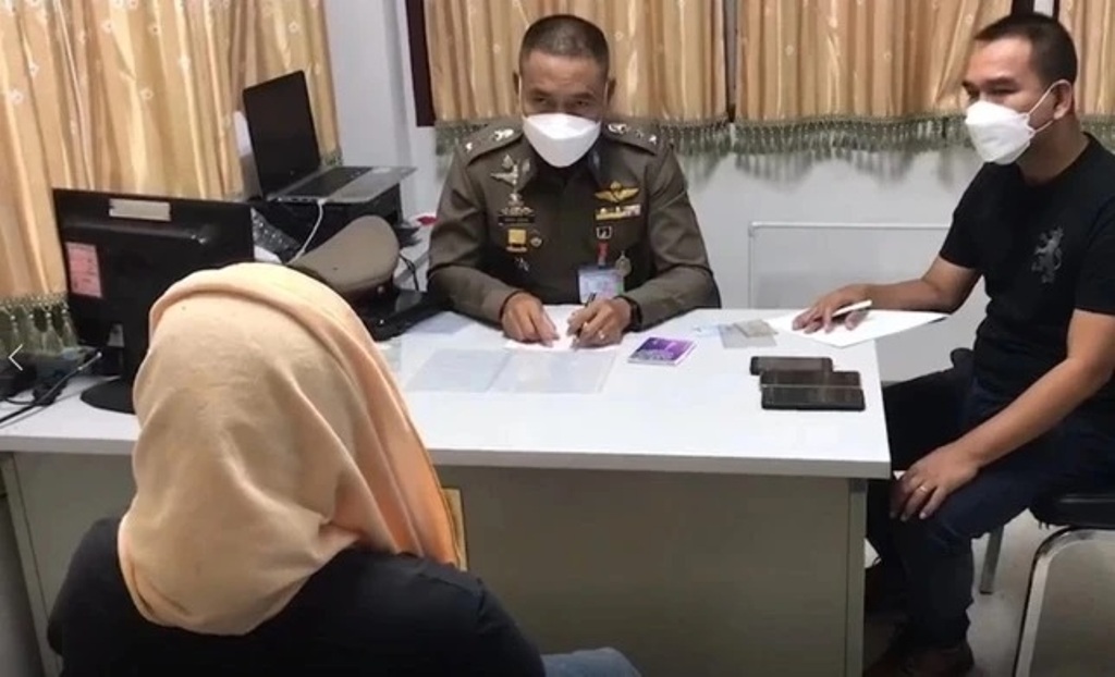 Mother Arrested For Sexually Procuring 9 Year Old Daughter 156 Police have widened their probe into a case involving a mother who sexually procured her 9-year-old daughter and then sold the videos