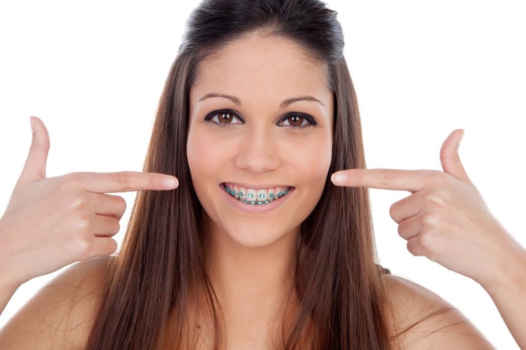 5 Reasons Why Wearing Braces Can Help You